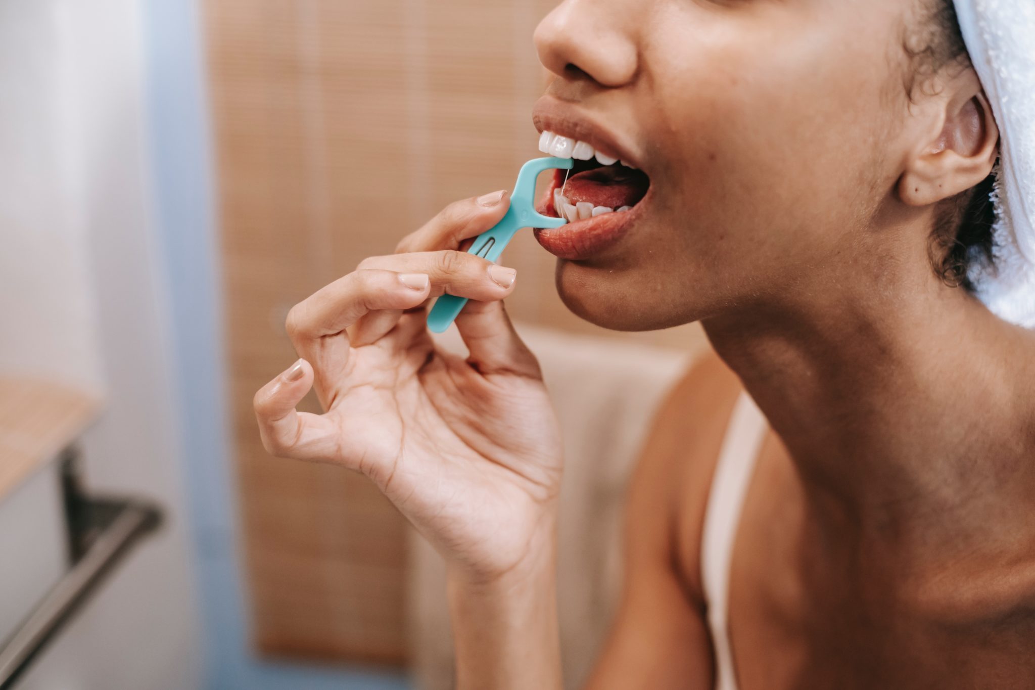 why-flossing-is-just-as-important-as-brushing-your-teeth